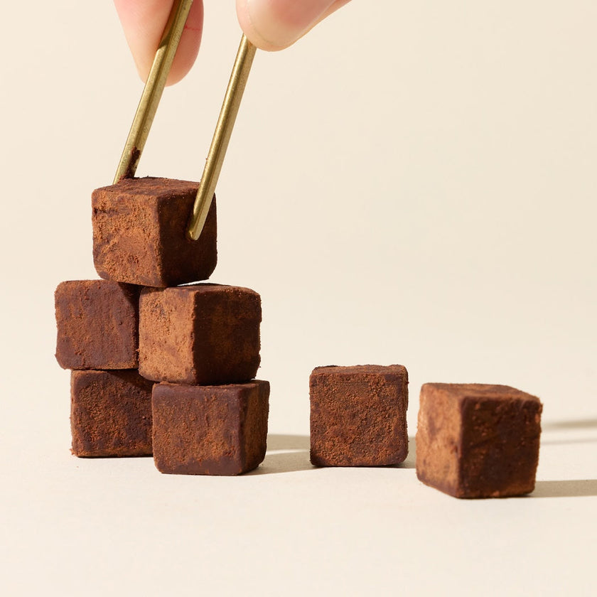Kinu Chocolate: Classic Chocolate
